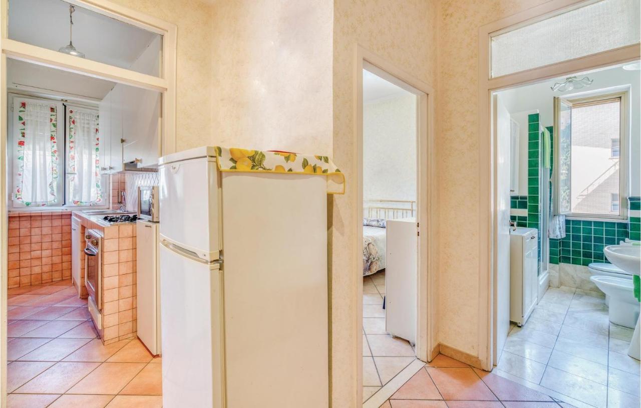 Gorgeous Apartment In Ladispoli Rm With Wifi Exterior foto